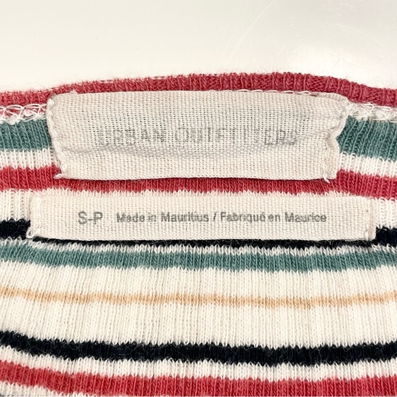 Urban Outfitters Striped Wrap Crop Top - Picture 7 of 11